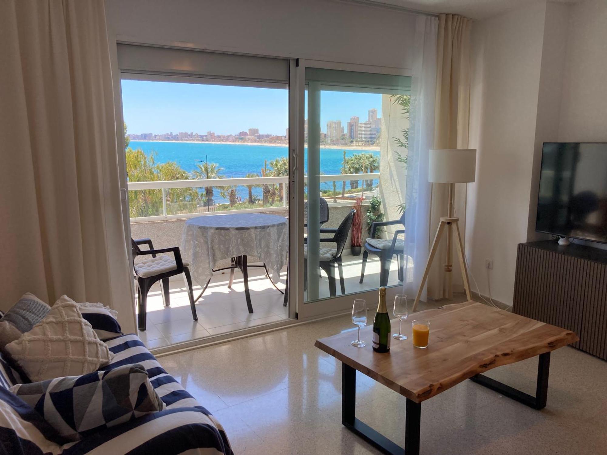 B L U E: Muchavista Sea View Apartment El Campello Exteriör bild